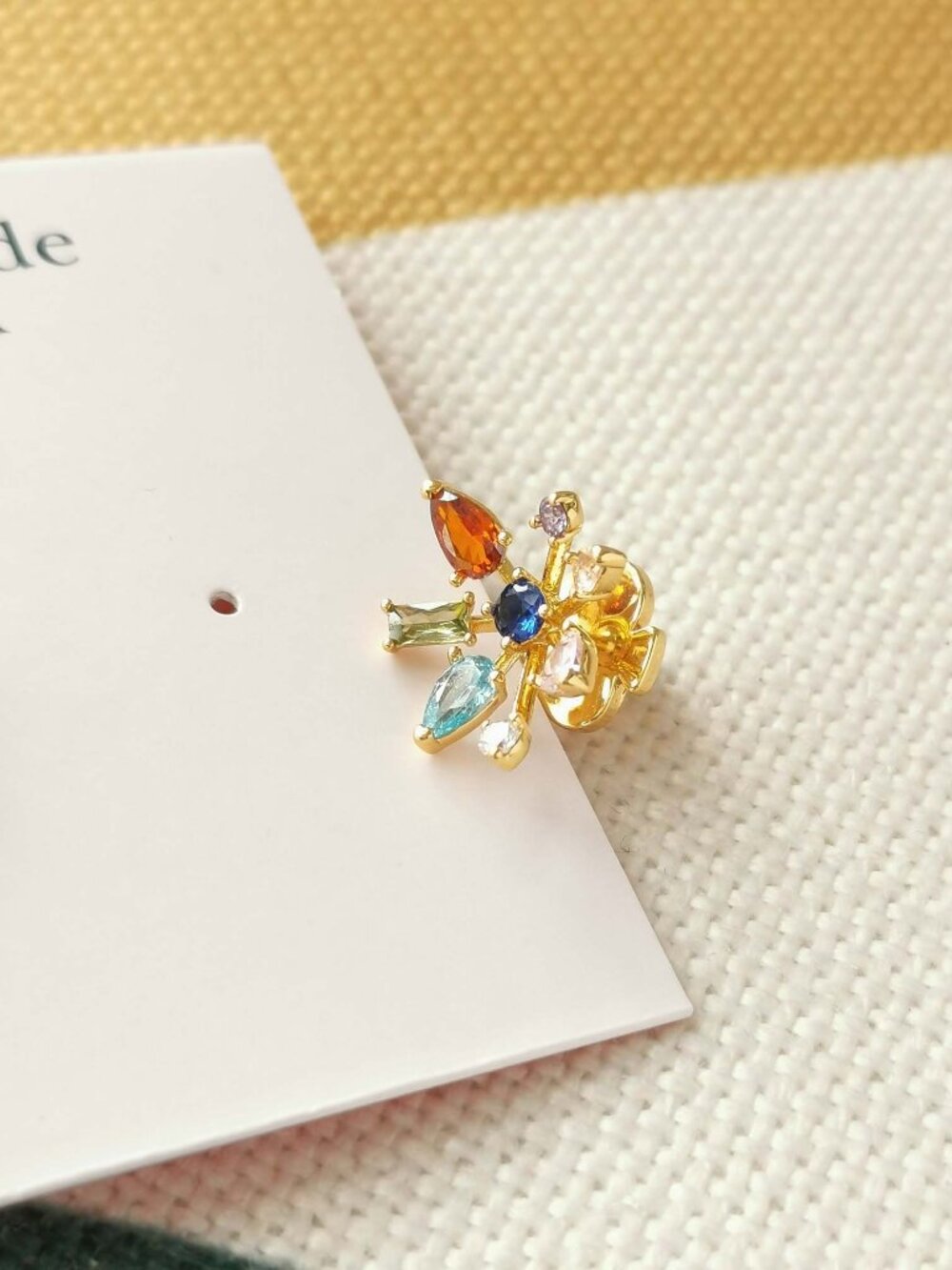 Kate Spade Firework floral multi color studs earrings NEW - Picture 2 of 3